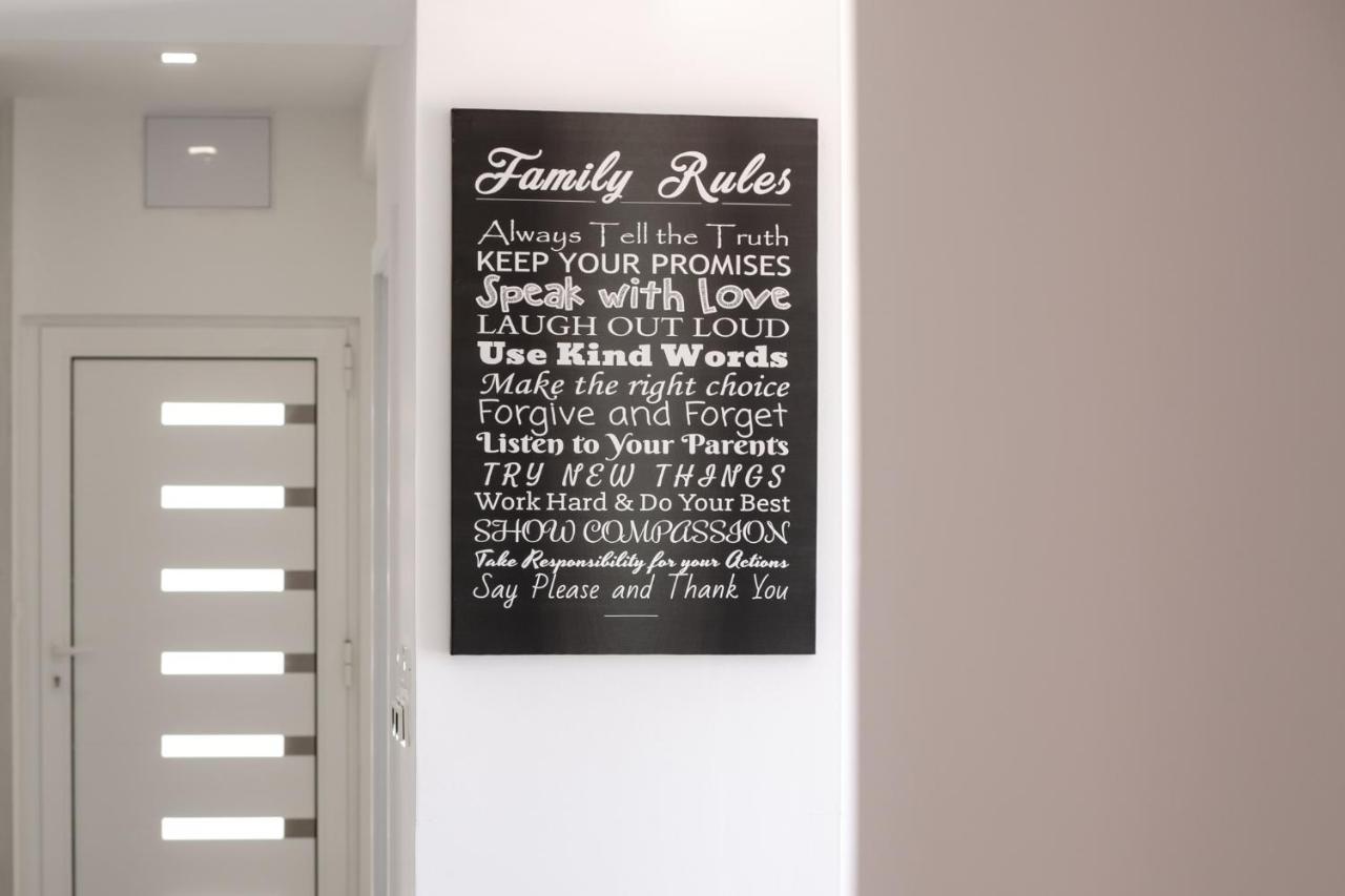 Apartment Eni *