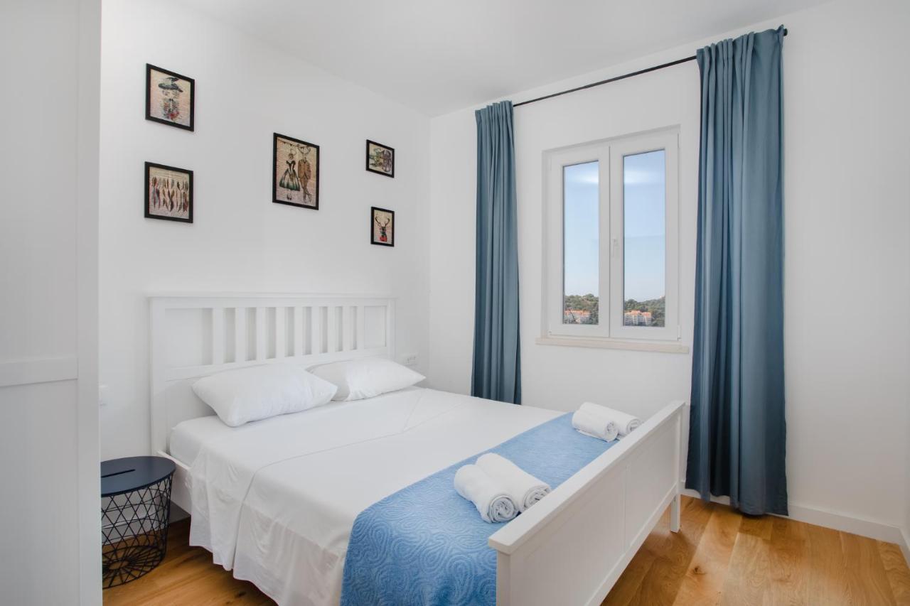 Eni Apartment *